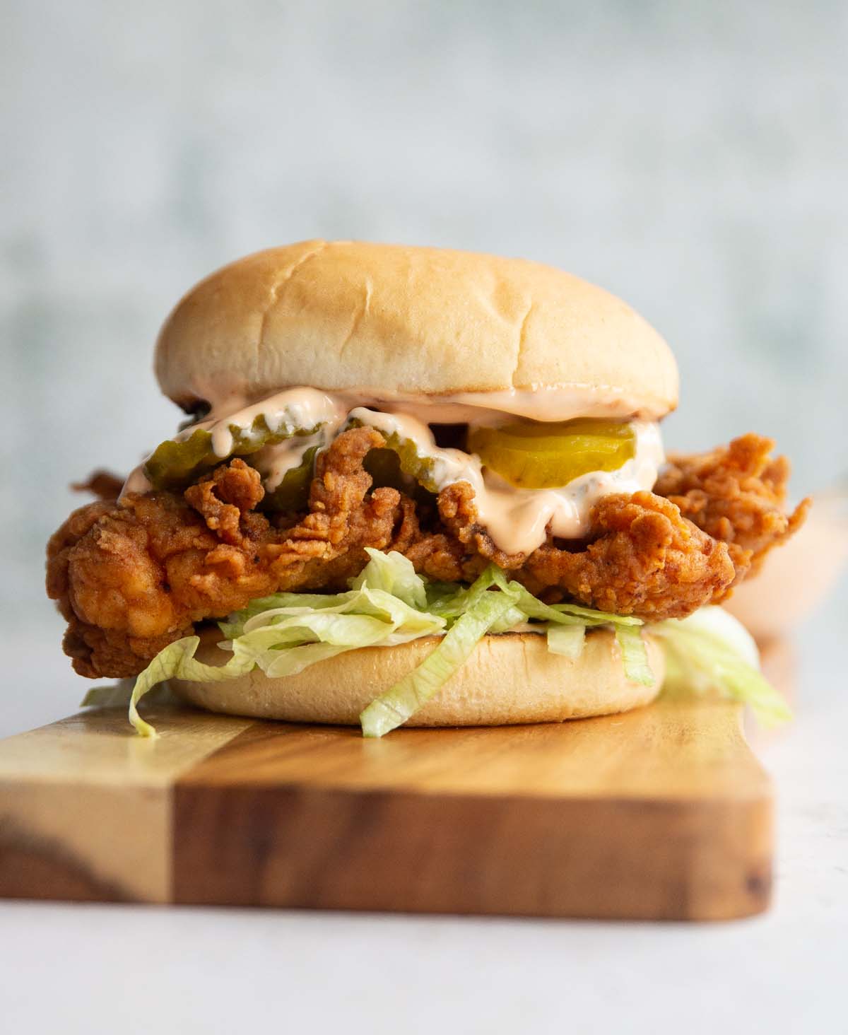 How Many Calories in a Fried Chicken Sandwich 